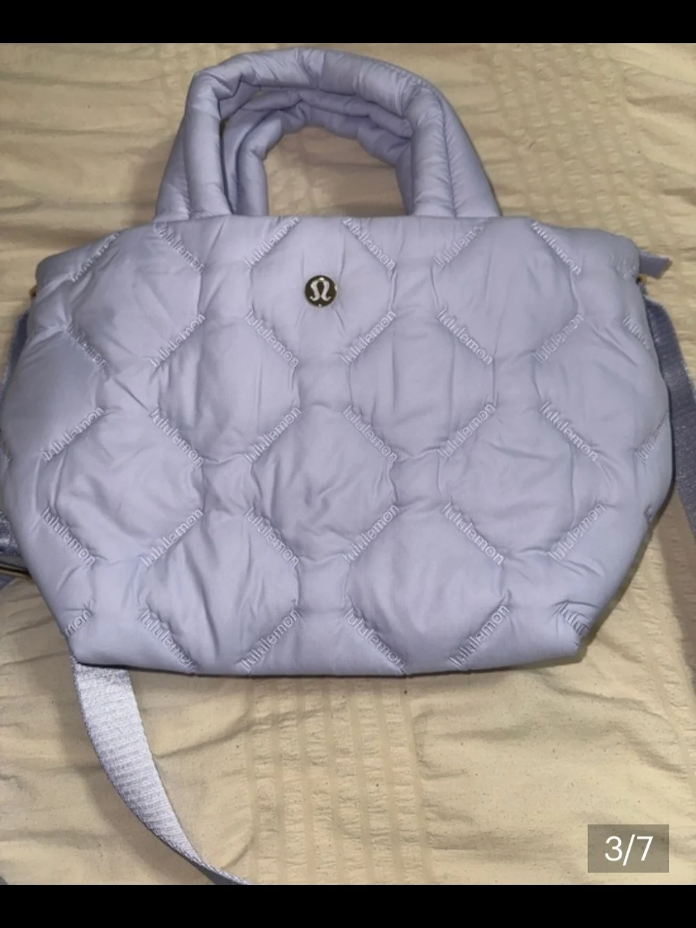lululemon athletica Lavender Quilted Padded Tote with Strap